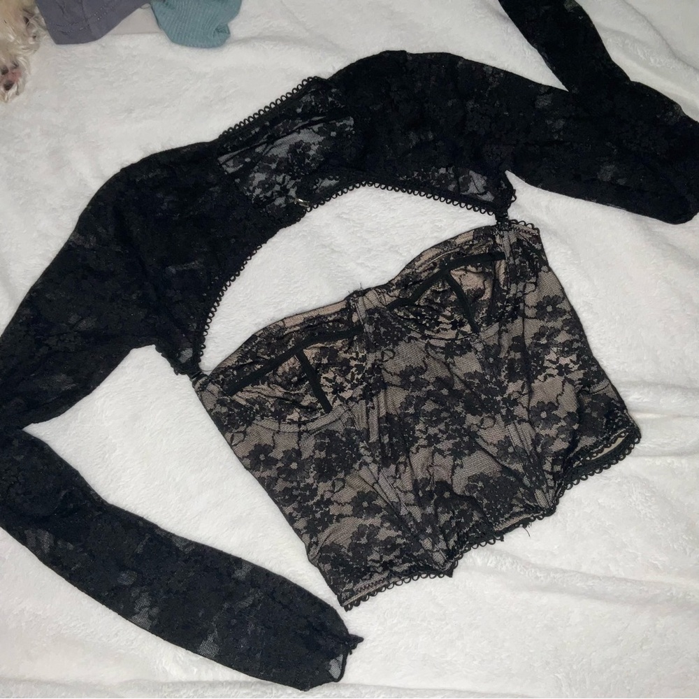 Elegant Black Lace Women's Intimate Top